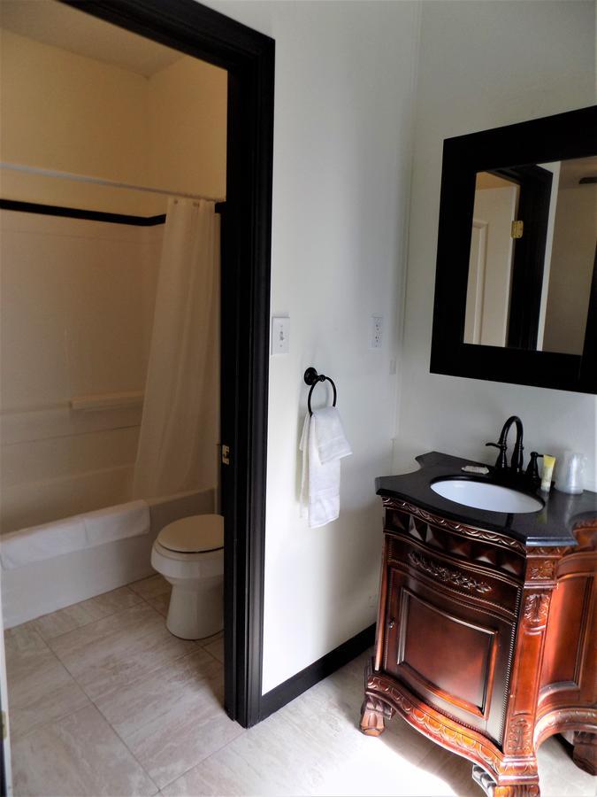 Landmark Inn Fairfield Extérieur photo